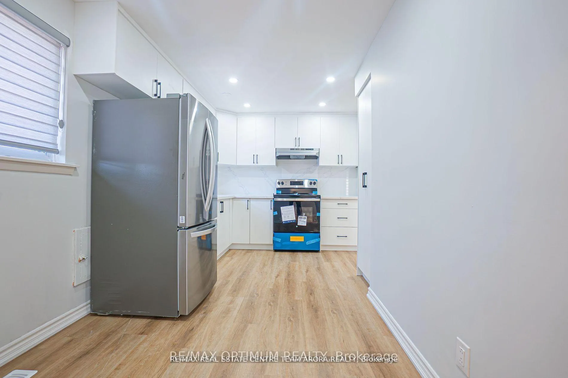 Photo 9 of 152 Vodden Street E, Brampton, Brampton North — HOMEH