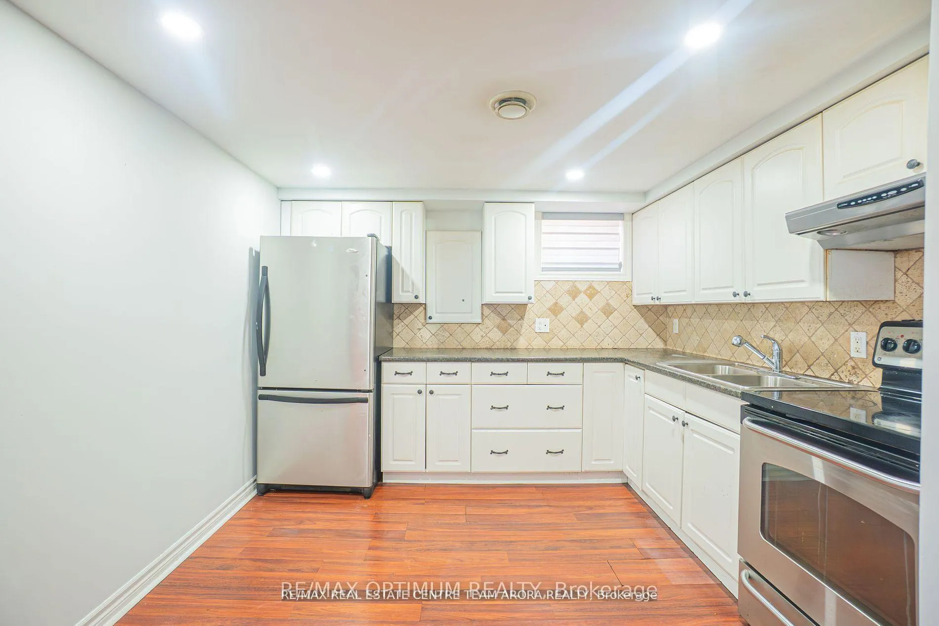 Photo 20 of 152 Vodden Street E, Brampton, Brampton North — HOMEH