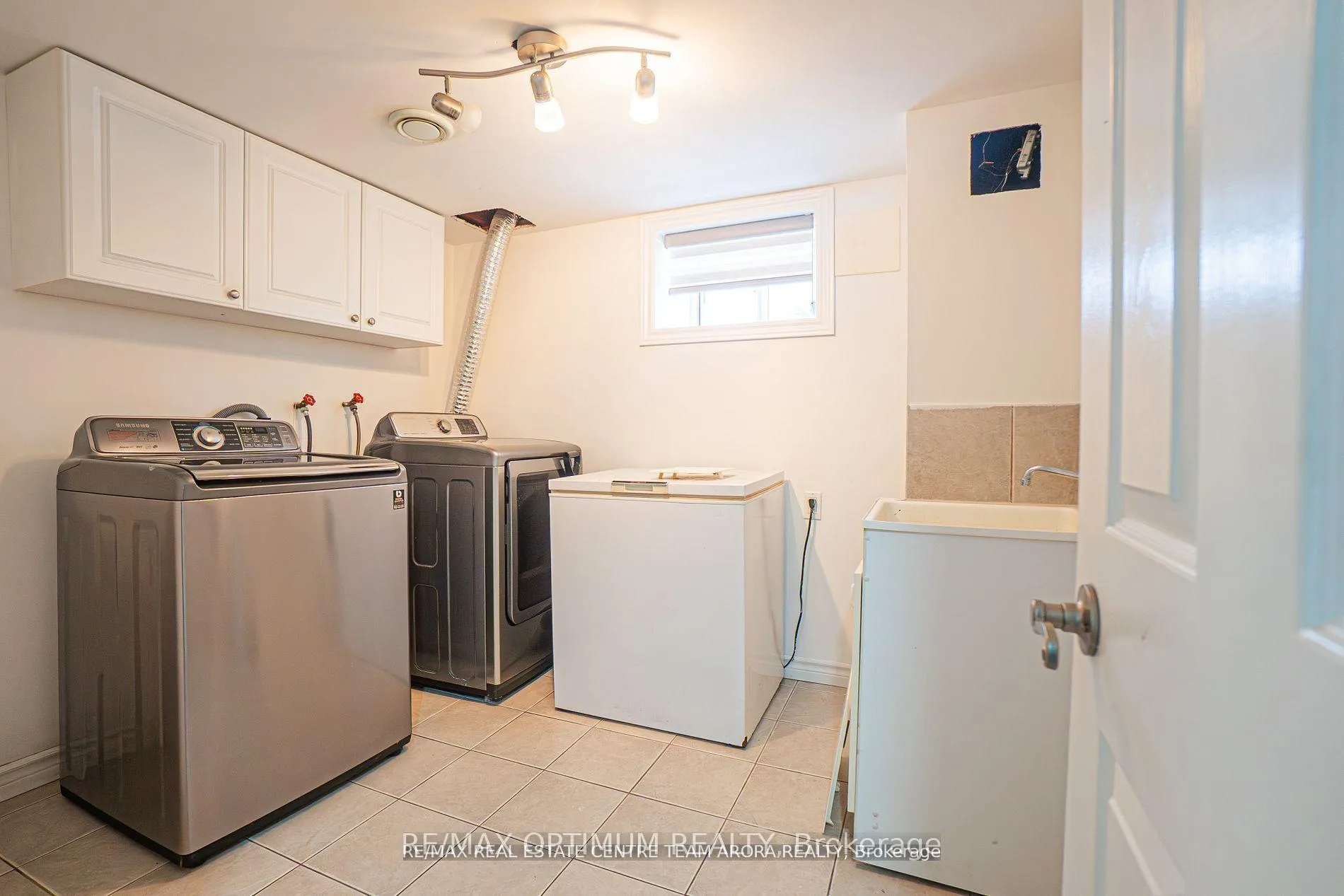Photo 23 of 152 Vodden Street E, Brampton, Brampton North — HOMEH