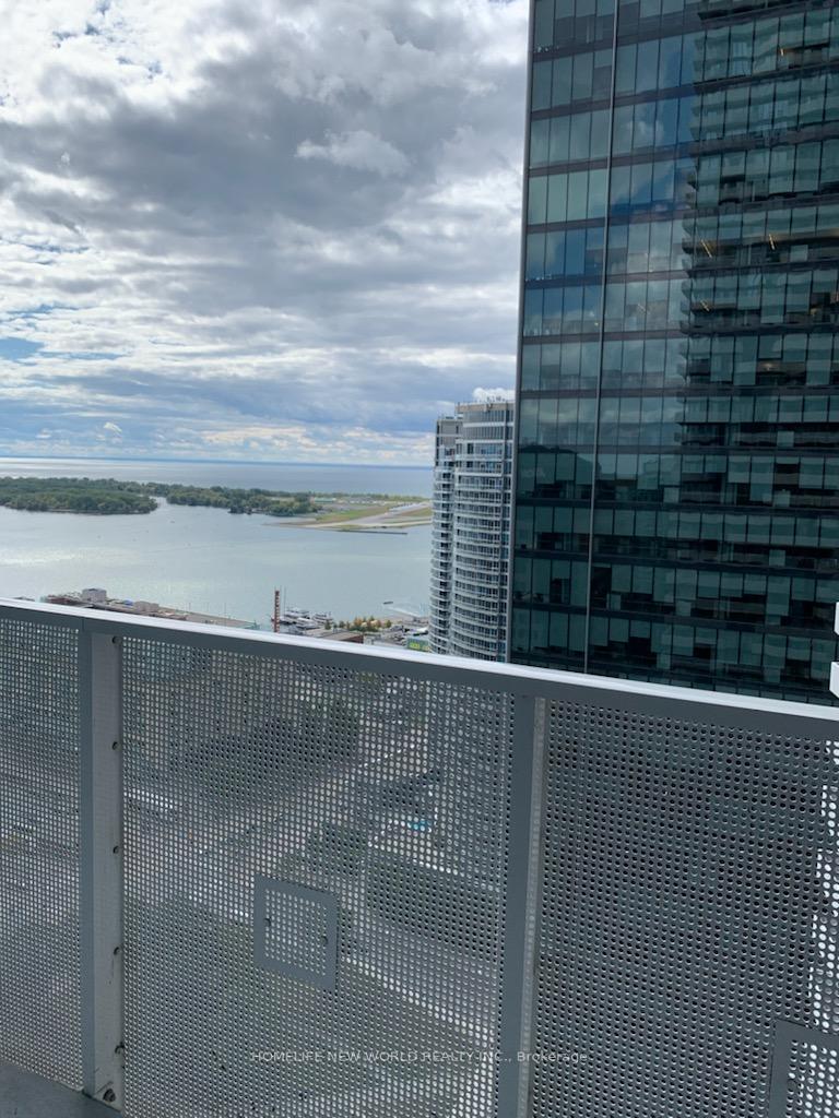 Photo 8 of Unit 3501, 88 Harbour Street N, Toronto, Waterfront Communities — HOMEH