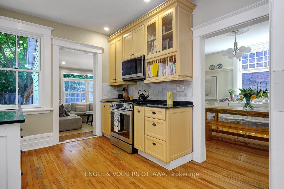 Photo 22 of 461 Golden Avenue, Ottawa, McKellar/Highland — HOMEH