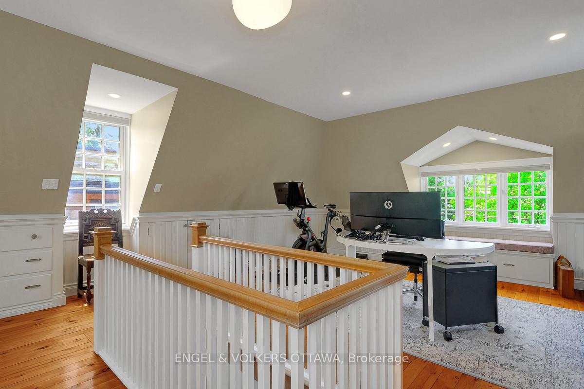 Photo 30 of 461 Golden Avenue, Ottawa, McKellar/Highland — HOMEH