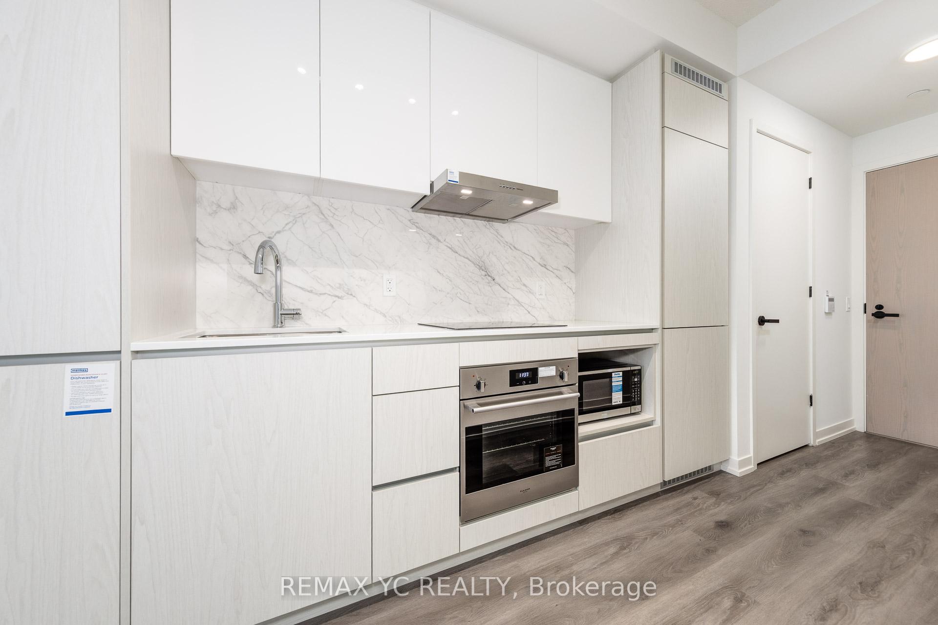 Photo 6 of Unit 3915, 28 Interchange Way, Vaughan, Vaughan Corporate Centre — HOMEH