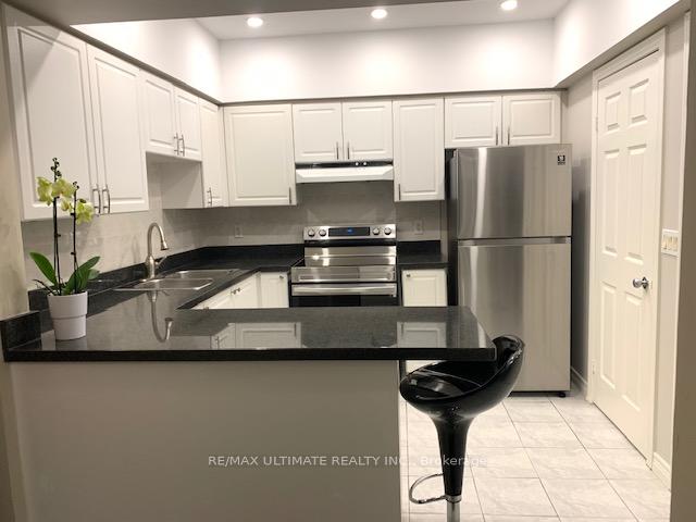Photo 3 of Unit 409, 211 Randolph Road, Toronto, Leaside — HOMEH