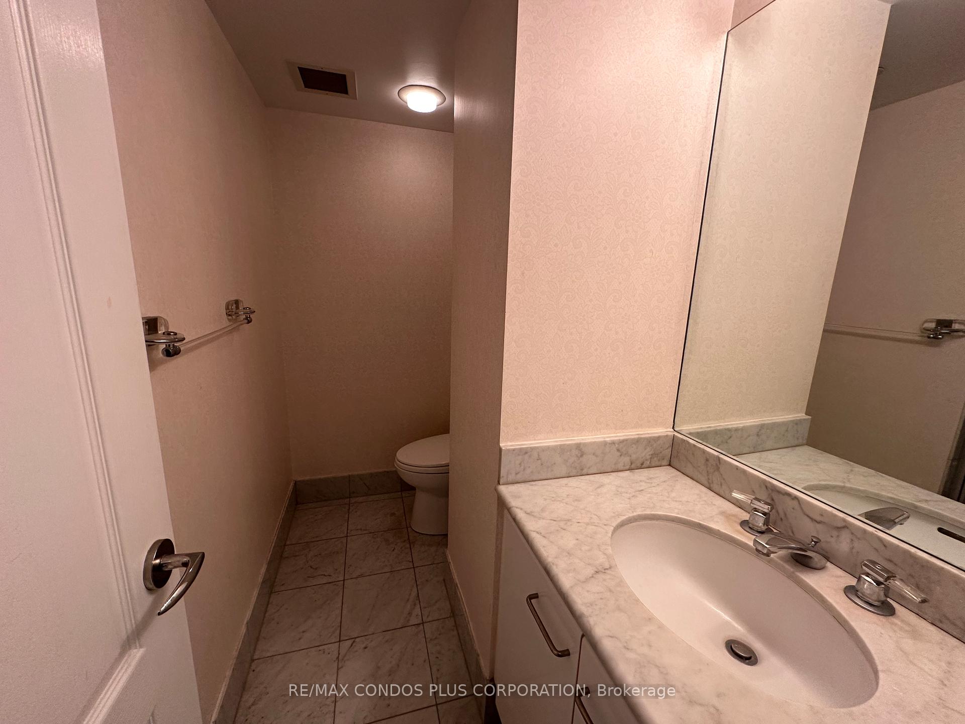 Photo 5 of Unit 2611, 38 Elm Street, Toronto, Bay Street Corridor — HOMEH