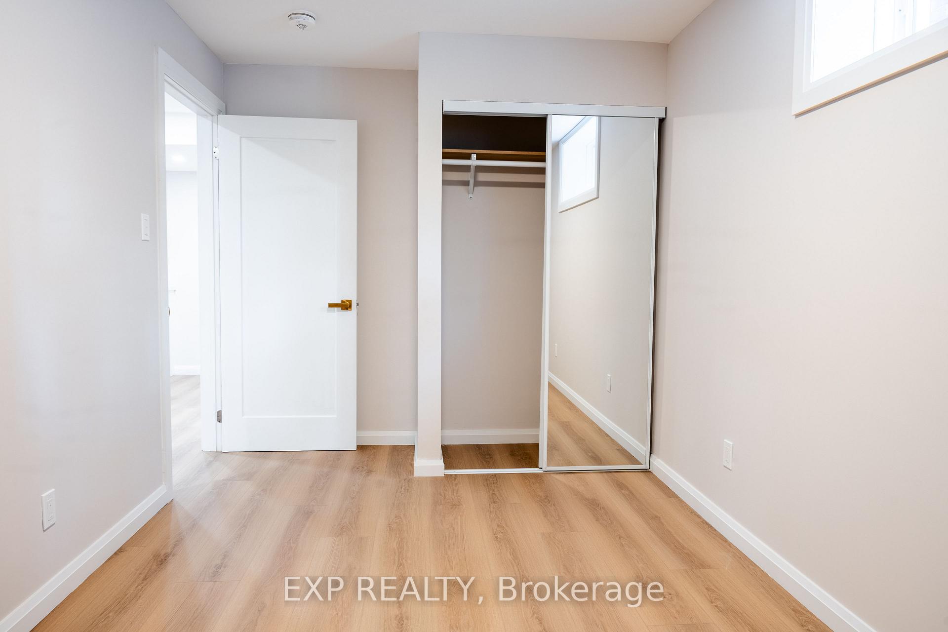 Photo 2 of 160 Bishop Drive, Barrie, Ardagh — HOMEH