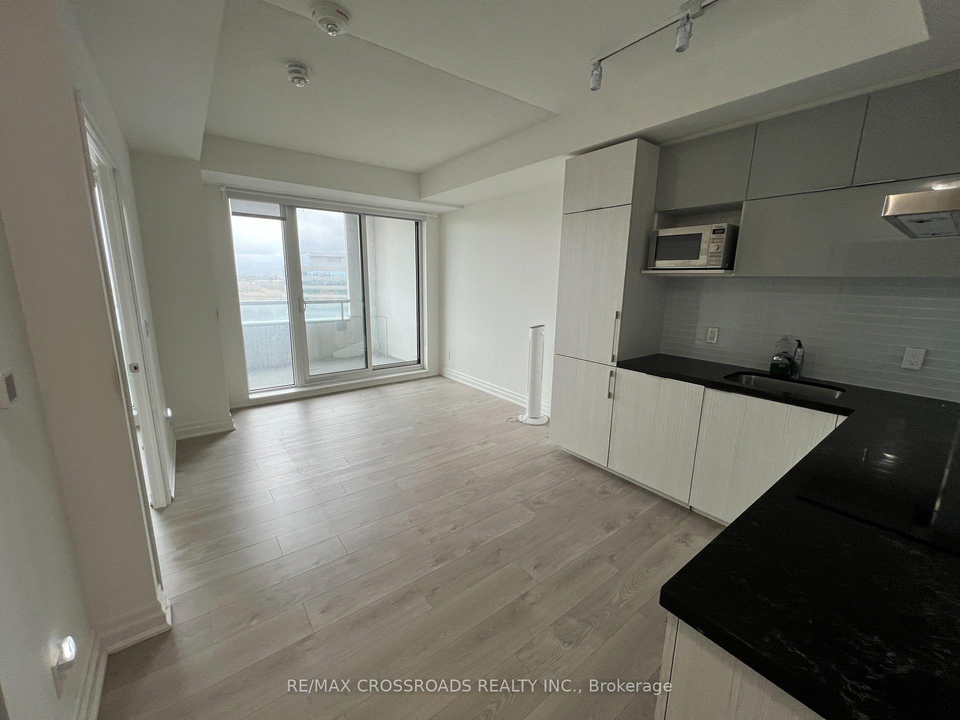 Photo 4 of Unit 907, 8 Rouge Valley Drive, Markham, Unionville — HOMEH