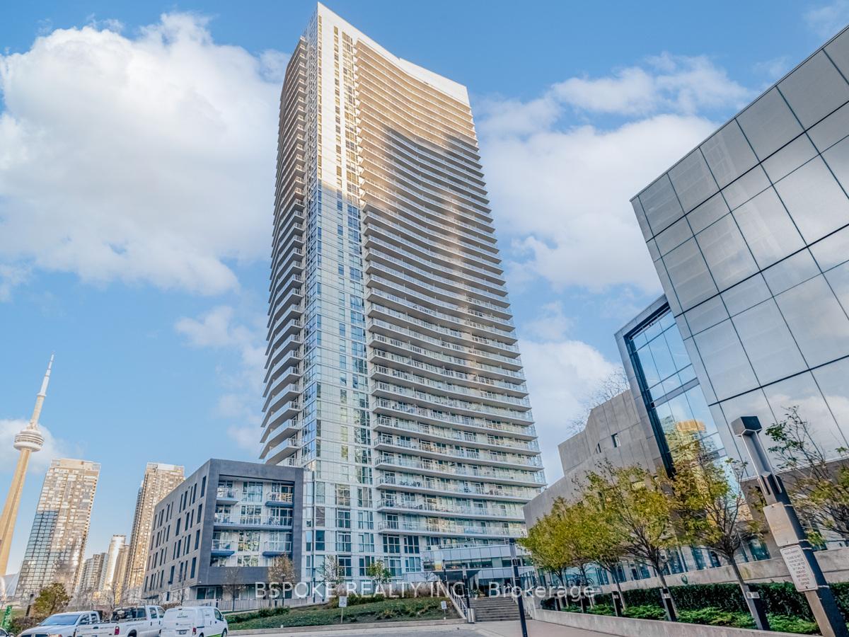 Photo 7 of Unit 3303, 75 Queens Wharf Road, Toronto, Waterfront Communities — HOMEH