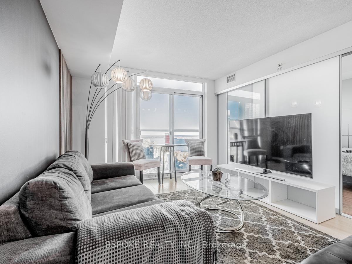 Photo 15 of Unit 3303, 75 Queens Wharf Road, Toronto, Waterfront Communities — HOMEH