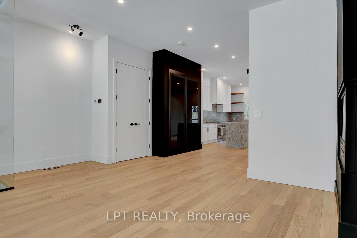 Photo 5 of 111 Greenfield Avenue, Ottawa, Ottawa East — HOMEH