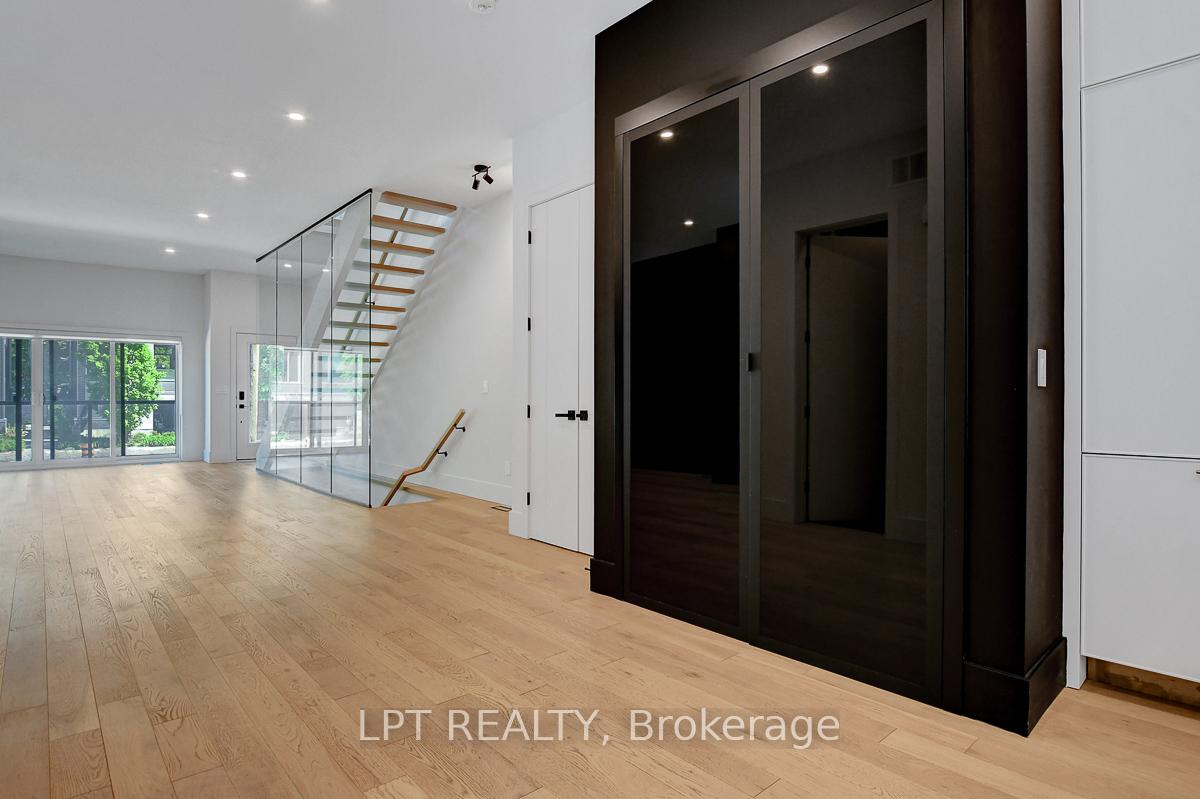 Photo 6 of 111 Greenfield Avenue, Ottawa, Ottawa East — HOMEH