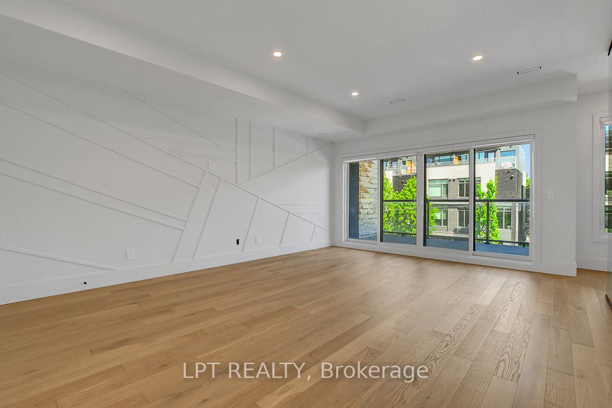 Photo 23 of 111 Greenfield Avenue, Ottawa, Ottawa East — HOMEH