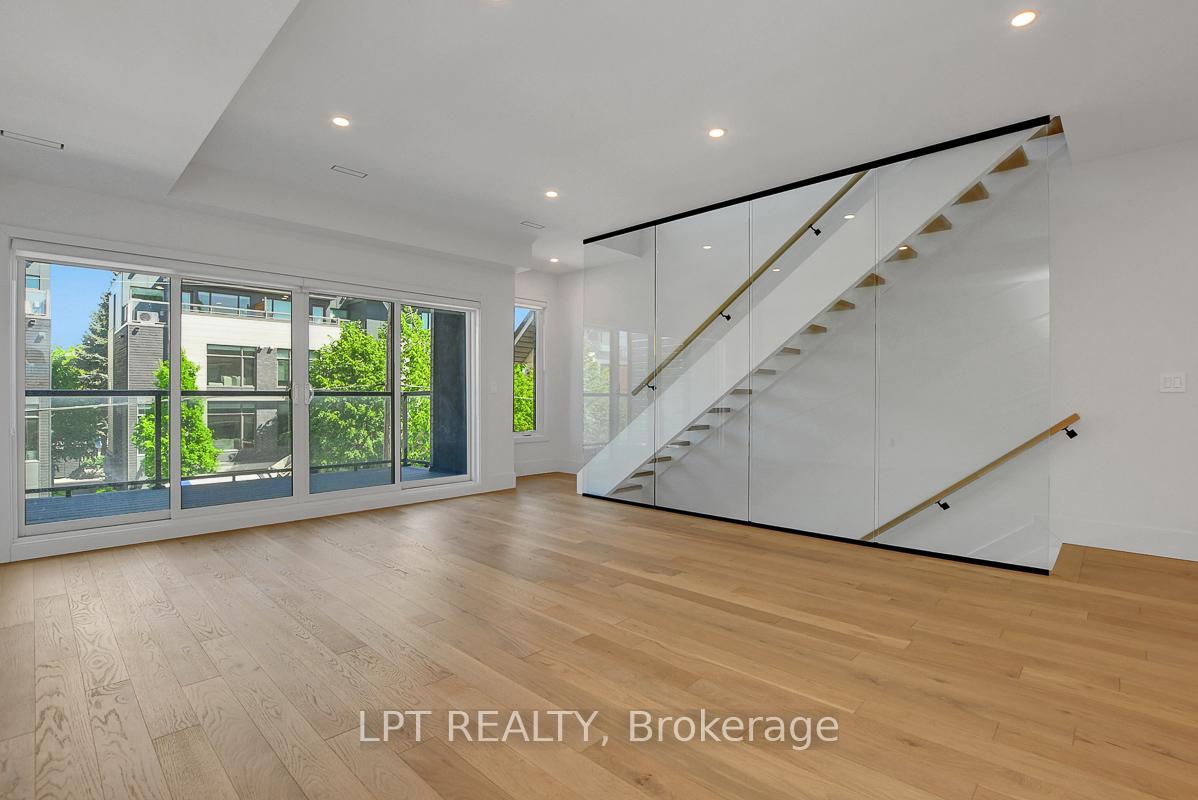 Photo 26 of 111 Greenfield Avenue, Ottawa, Ottawa East — HOMEH