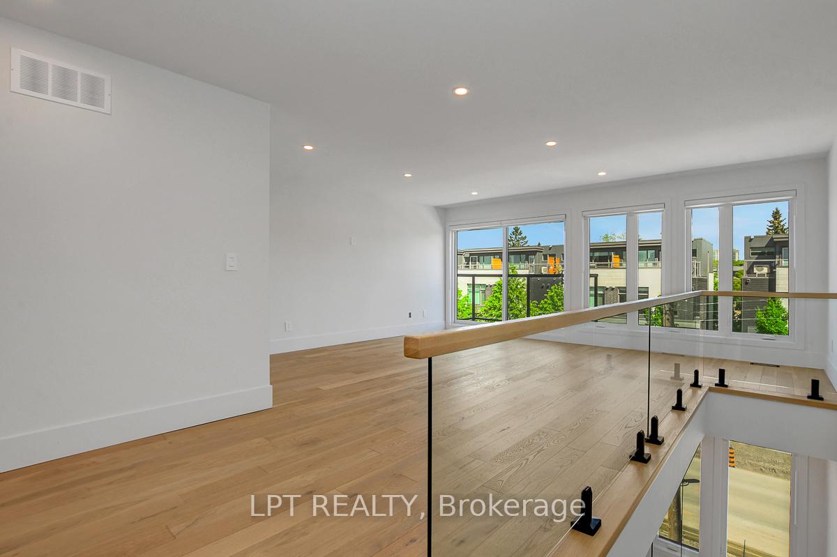 Photo 35 of 111 Greenfield Avenue, Ottawa, Ottawa East — HOMEH