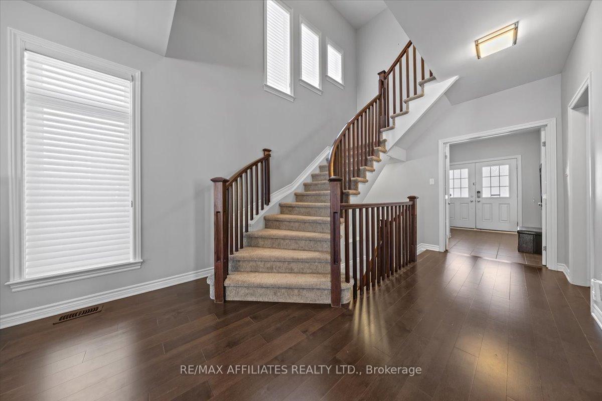 Photo 7 of 726 Bunchberry Way, Ottawa, Blossom Park/Kemp Park/Findlay Creek — HOMEH