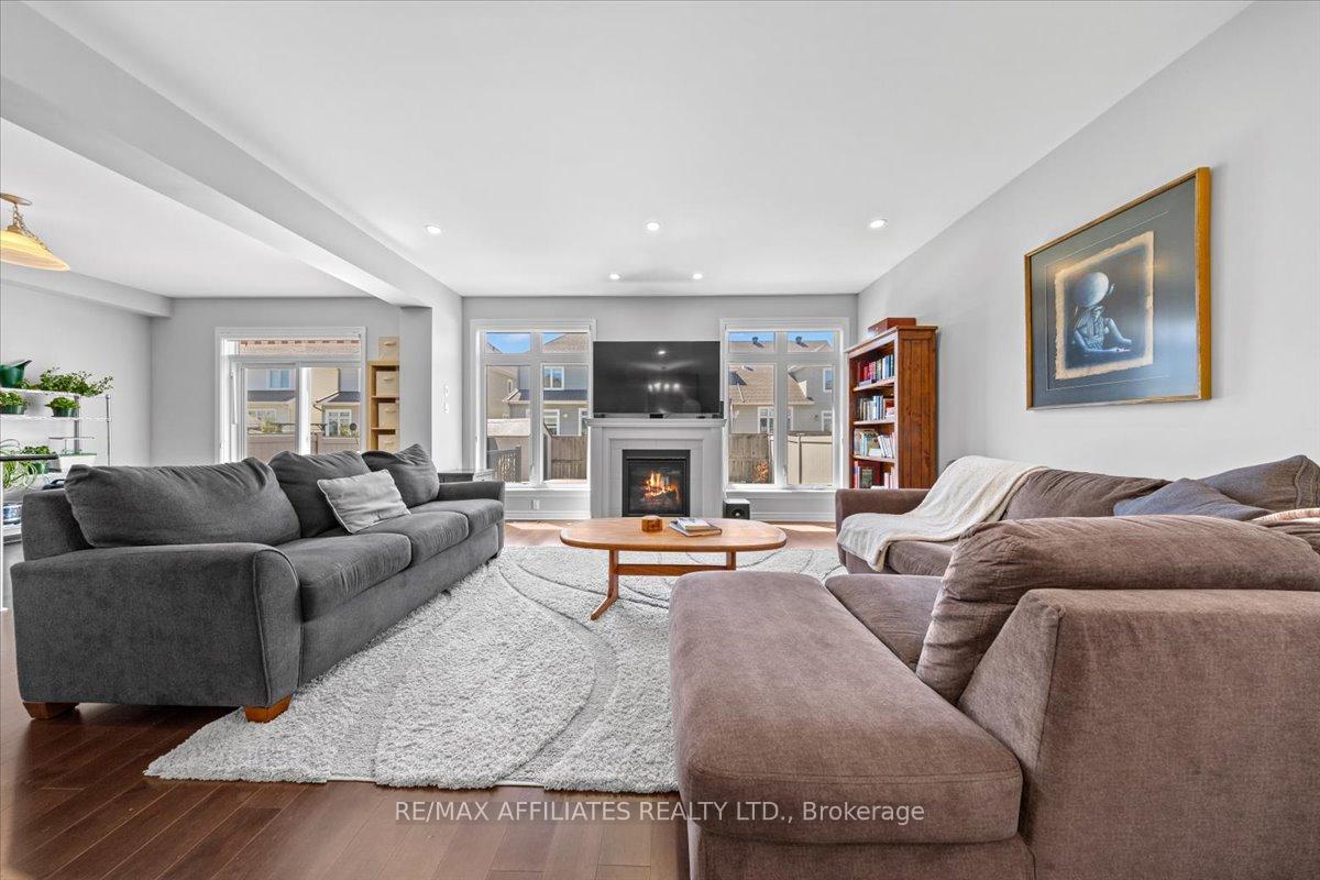 Photo 14 of 726 Bunchberry Way, Ottawa, Blossom Park/Kemp Park/Findlay Creek — HOMEH
