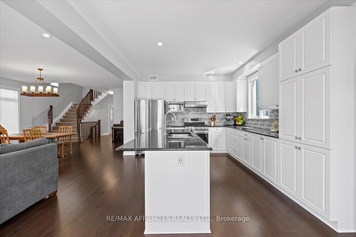 Photo 18 of 726 Bunchberry Way, Ottawa, Blossom Park/Kemp Park/Findlay Creek — HOMEH