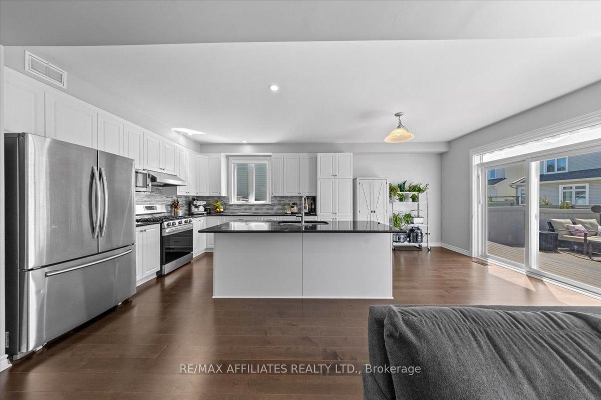 Photo 19 of 726 Bunchberry Way, Ottawa, Blossom Park/Kemp Park/Findlay Creek — HOMEH
