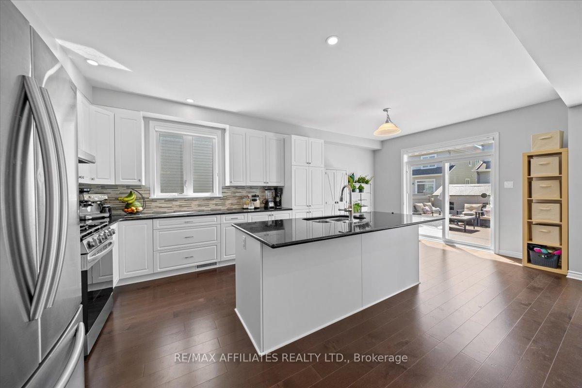Photo 23 of 726 Bunchberry Way, Ottawa, Blossom Park/Kemp Park/Findlay Creek — HOMEH