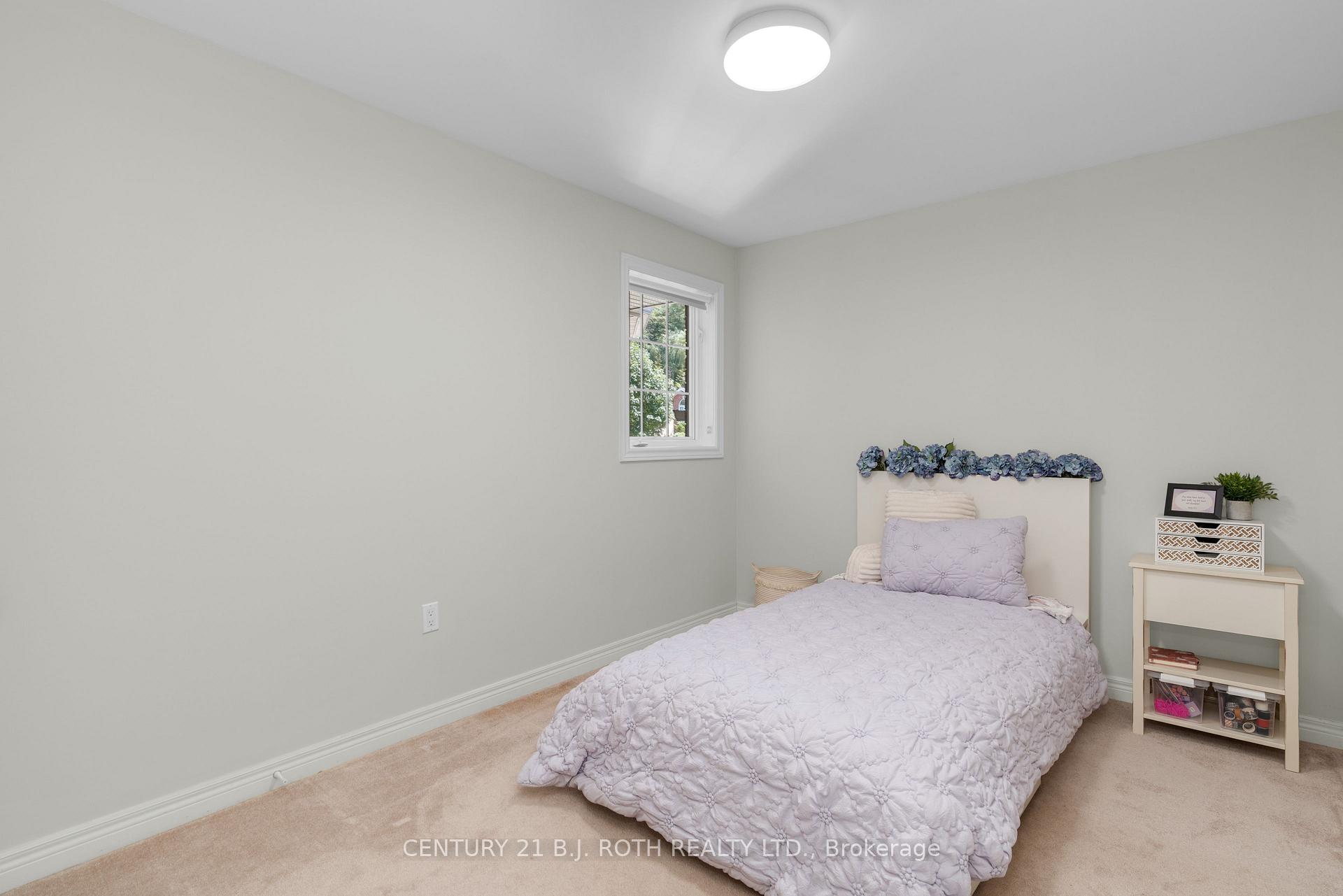 Photo 18 of 156 Cumming Drive, Barrie, Ardagh — HOMEH