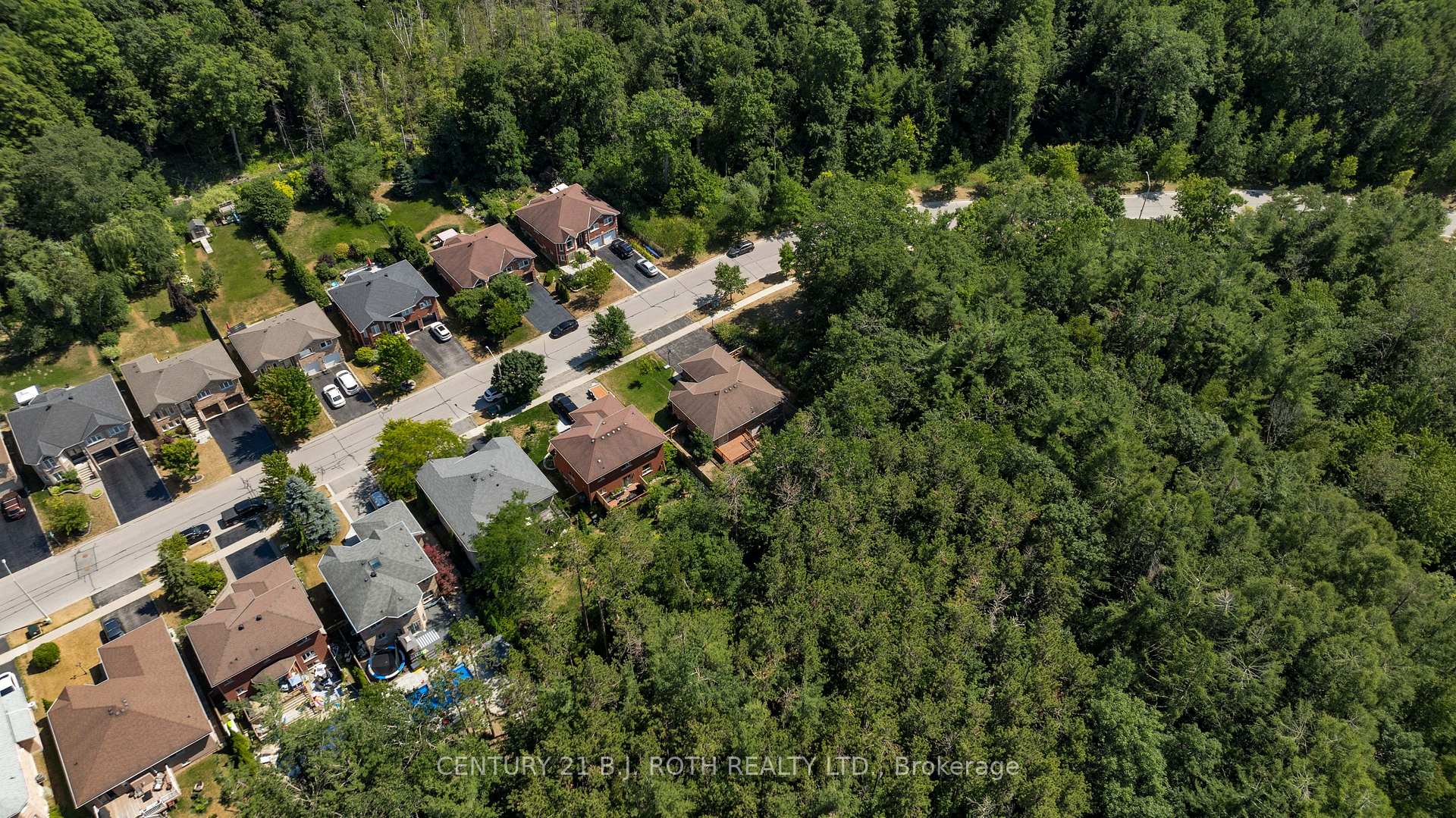 Photo 48 of 156 Cumming Drive, Barrie, Ardagh — HOMEH
