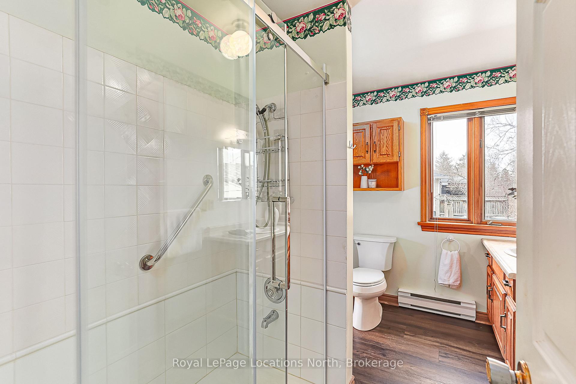 Photo 18 of 211 Seventh Street, Collingwood — HOMEH