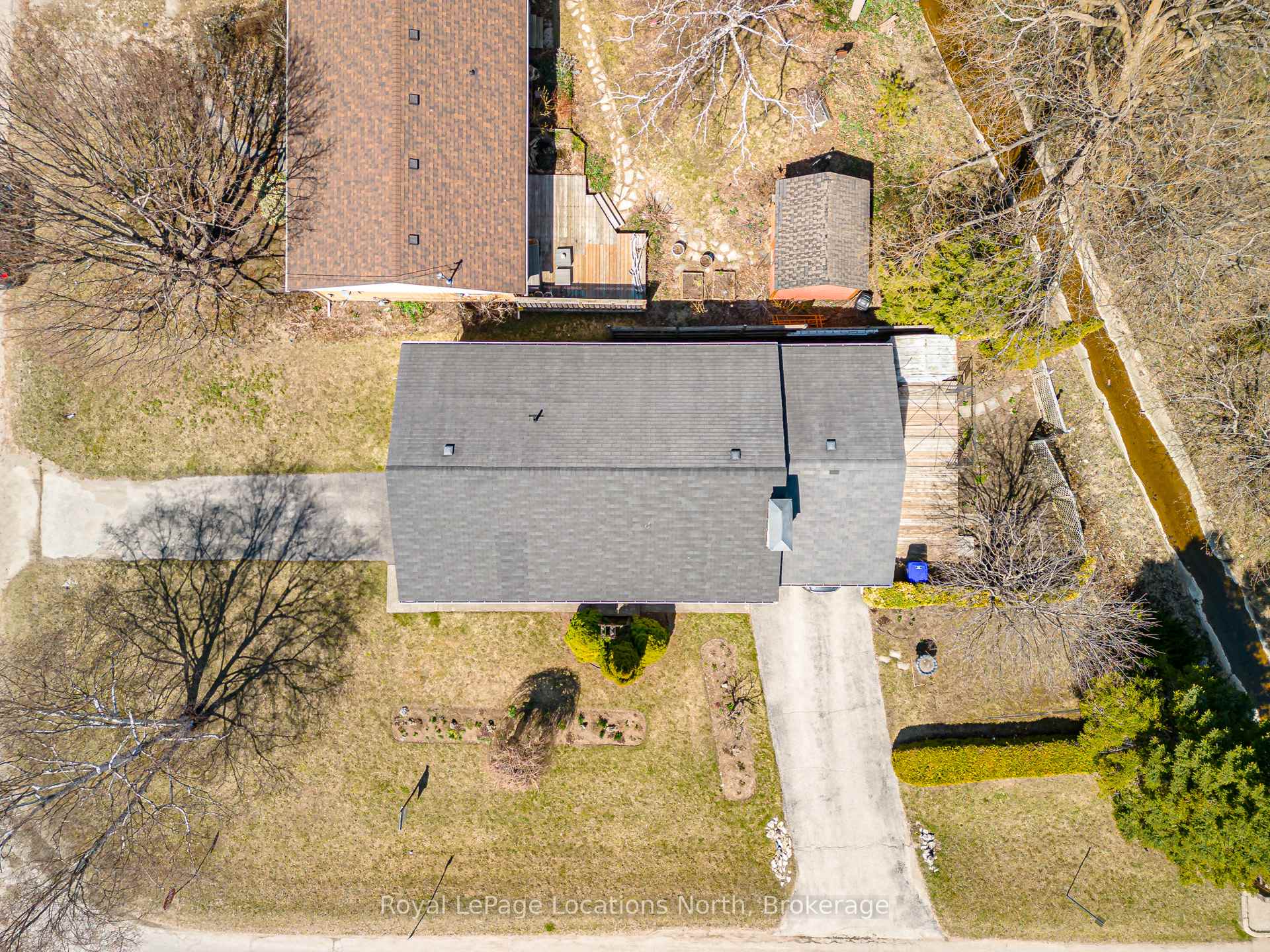 Photo 31 of 211 Seventh Street, Collingwood — HOMEH