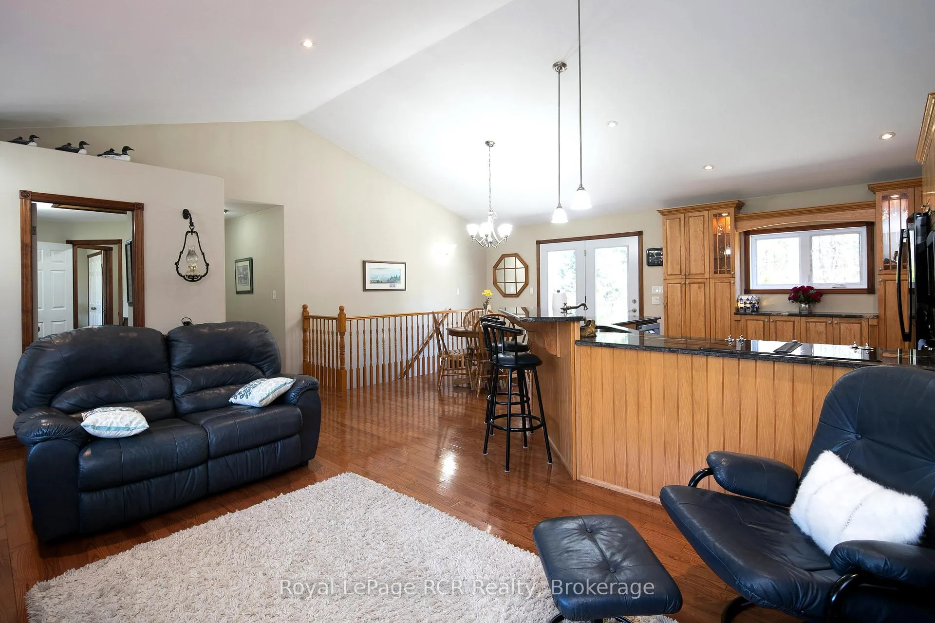 Photo 10 of 395443 2 Concession, Chatsworth — HOMEH