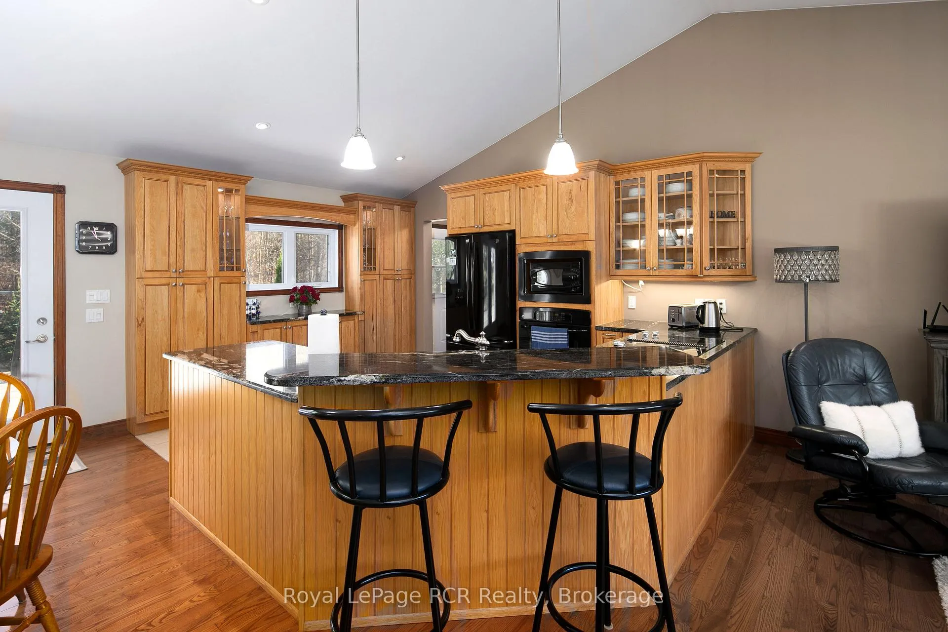 Photo 11 of 395443 2 Concession, Chatsworth — HOMEH