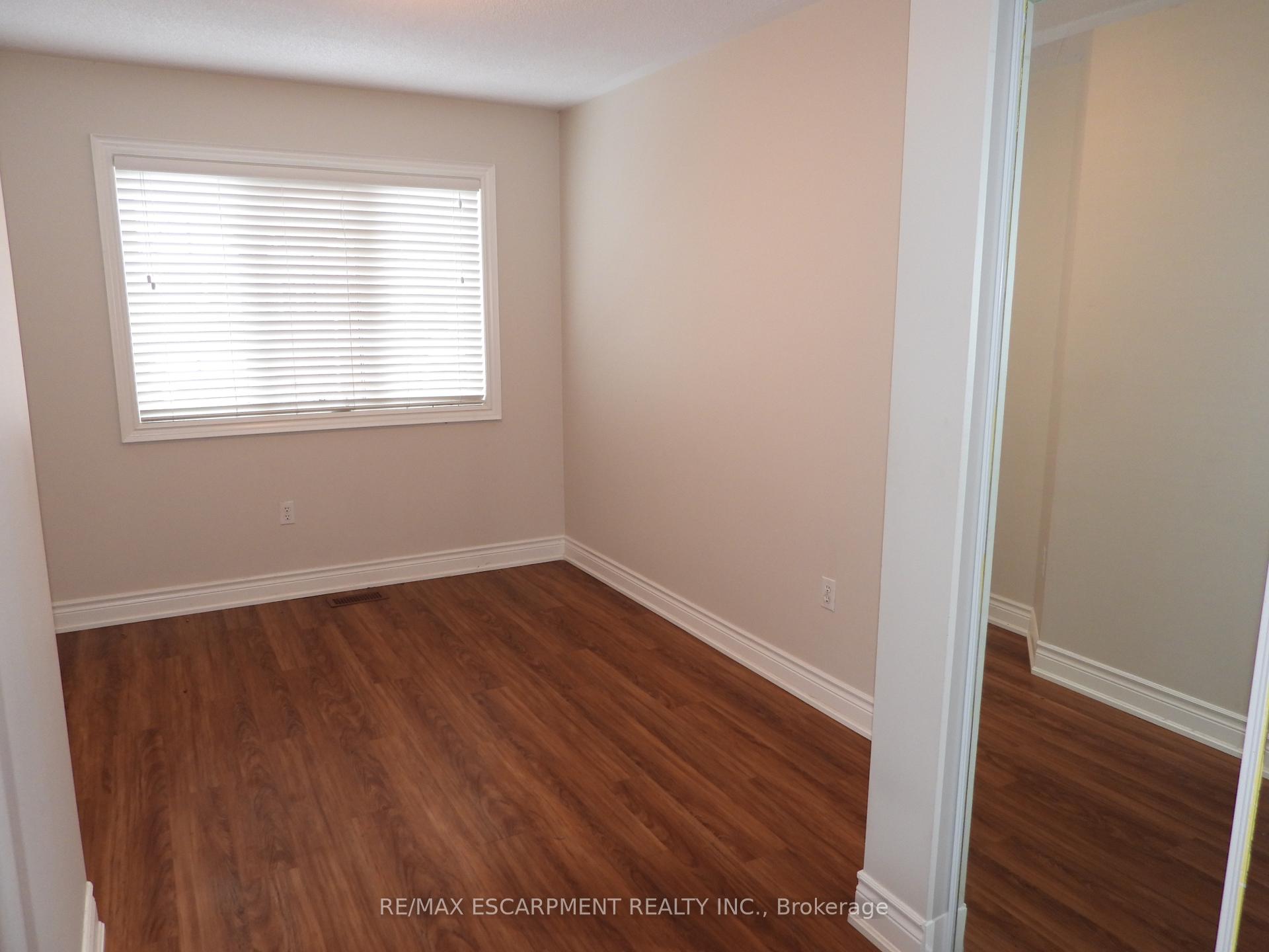 Photo 17 of Unit 123, 710 Spring Gardens Road, Burlington, Bayview — HOMEH