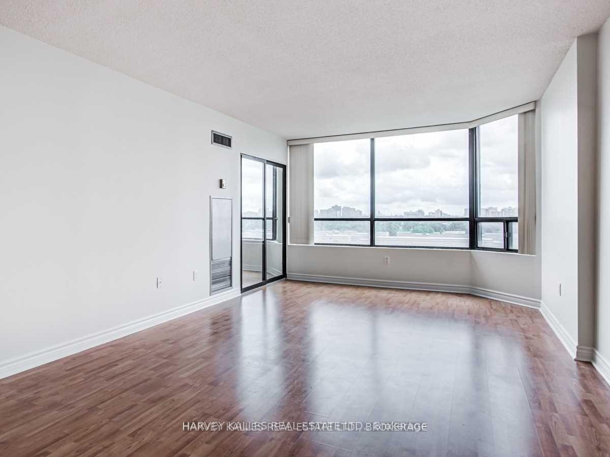 Photo 5 of Unit 708, 7420 Bathurst Street, Vaughan, Brownridge — HOMEH