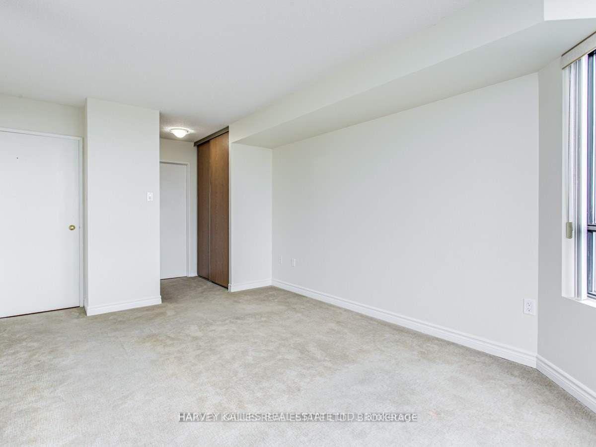 Photo 13 of Unit 708, 7420 Bathurst Street, Vaughan, Brownridge — HOMEH