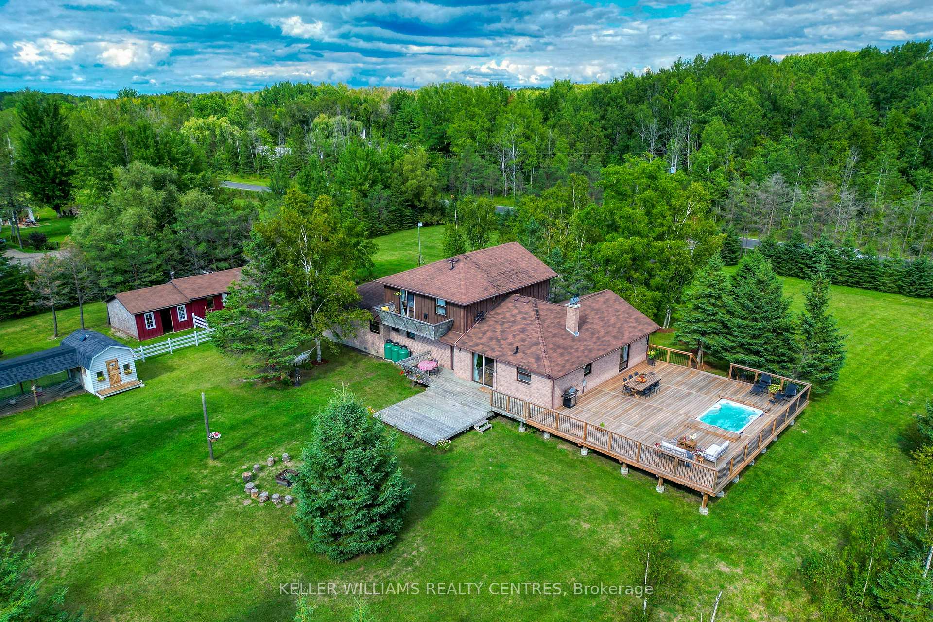 Photo 4 of 25154 Valley View Drive, Georgina, Sutton & Jackson's Point — HOMEH