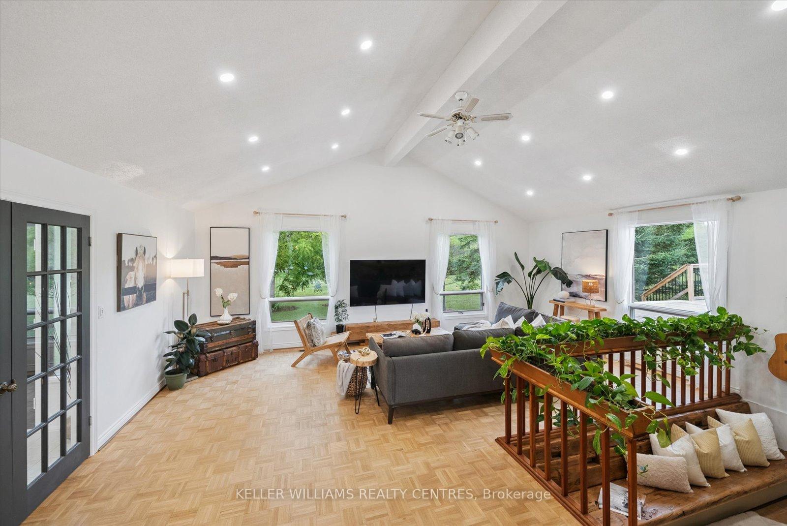 Photo 8 of 25154 Valley View Drive, Georgina, Sutton & Jackson's Point — HOMEH