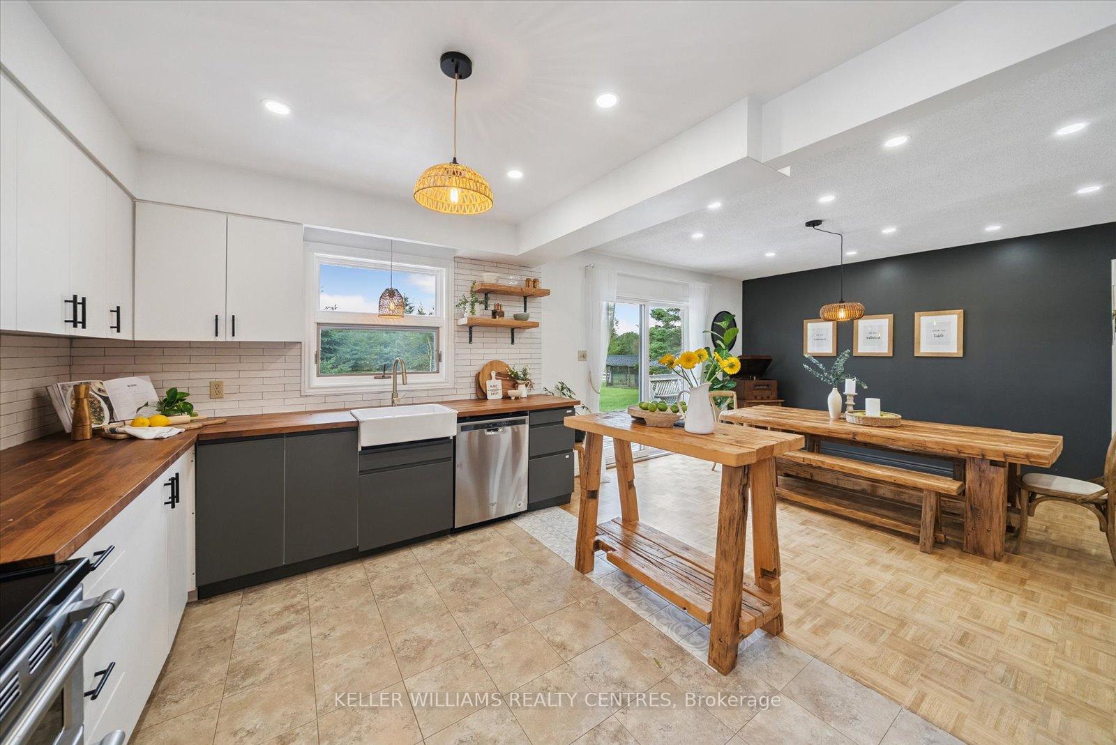 Photo 18 of 25154 Valley View Drive, Georgina, Sutton & Jackson's Point — HOMEH