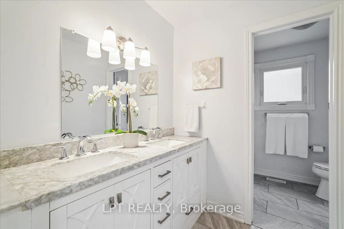 Photo 28 of 26 Wright Crescent, Caledon, Bolton North — HOMEH