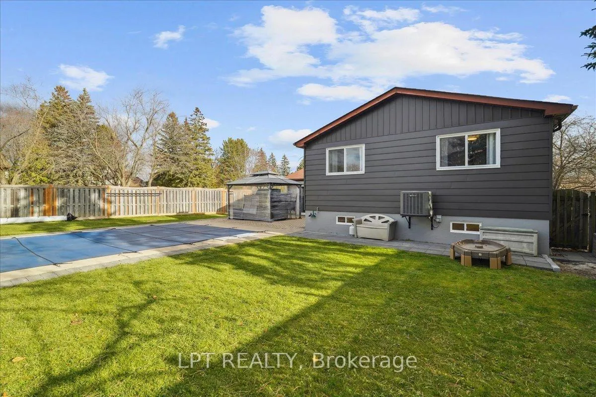 Photo 36 of 26 Wright Crescent, Caledon, Bolton North — HOMEH