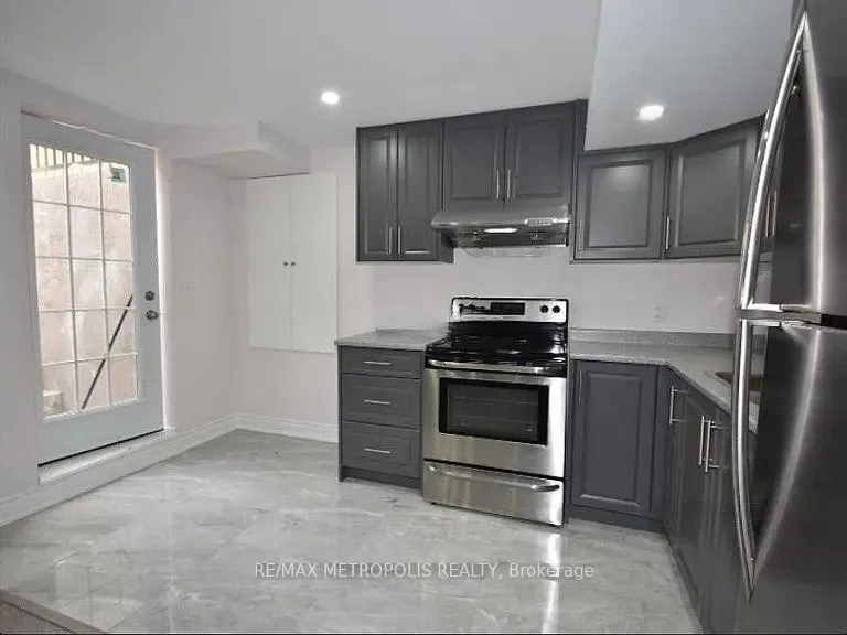 Photo 3 of Unit BSMT, 25 Frampton Road, Brampton, Northwest Brampton — HOMEH