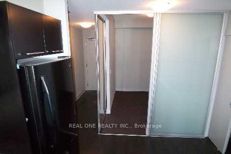 Photo 5 of Unit 301, 21 Nelson Street, Toronto, Waterfront Communities — HOMEH