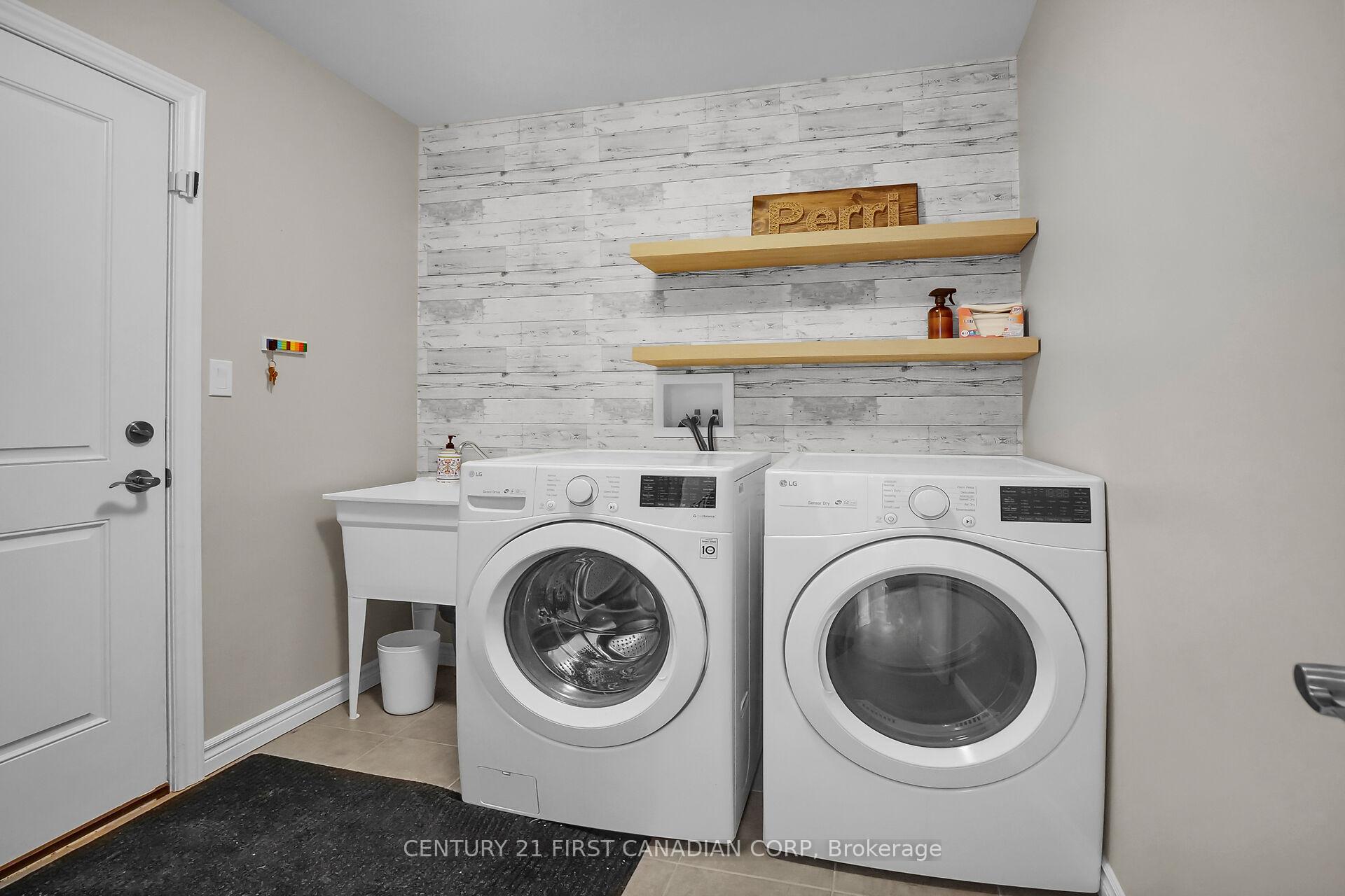 Photo 5 of 226 Emery Street, Central Elgin, Port Stanley — HOMEH