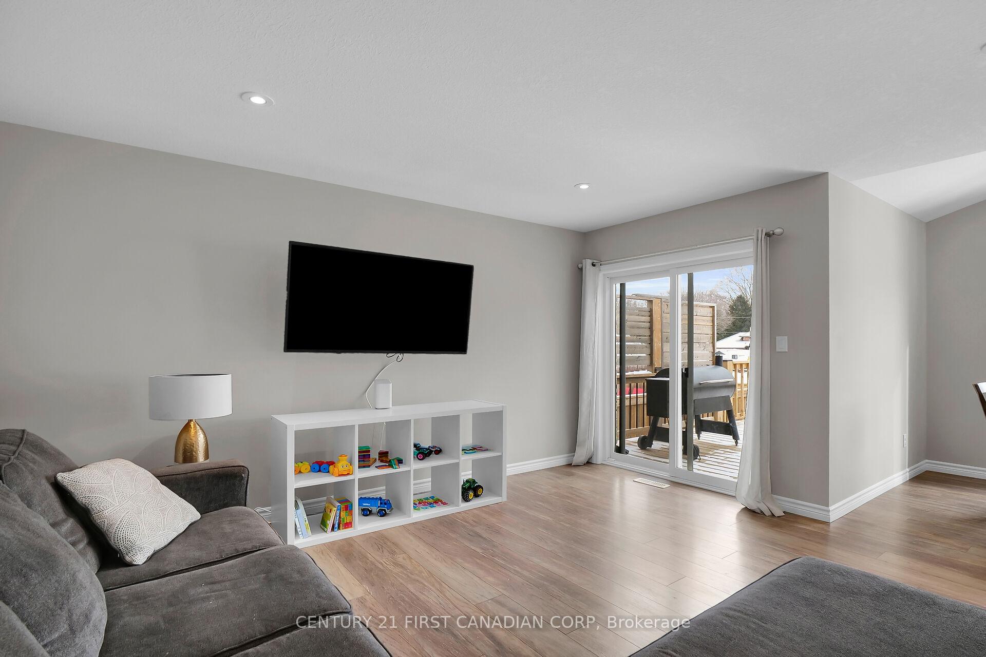 Photo 14 of 226 Emery Street, Central Elgin, Port Stanley — HOMEH