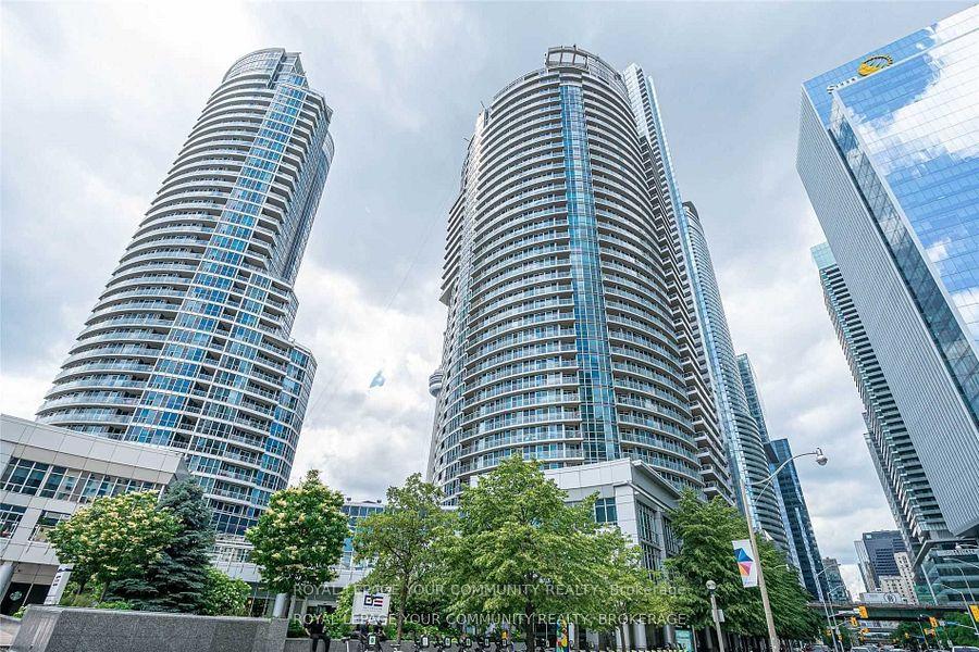 Photo 1 of Unit 2606, 8 York Street, Toronto, Waterfront Communities — HOMEH