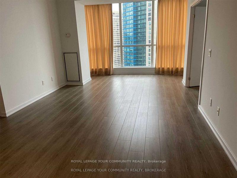 Photo 5 of Unit 2606, 8 York Street, Toronto, Waterfront Communities — HOMEH