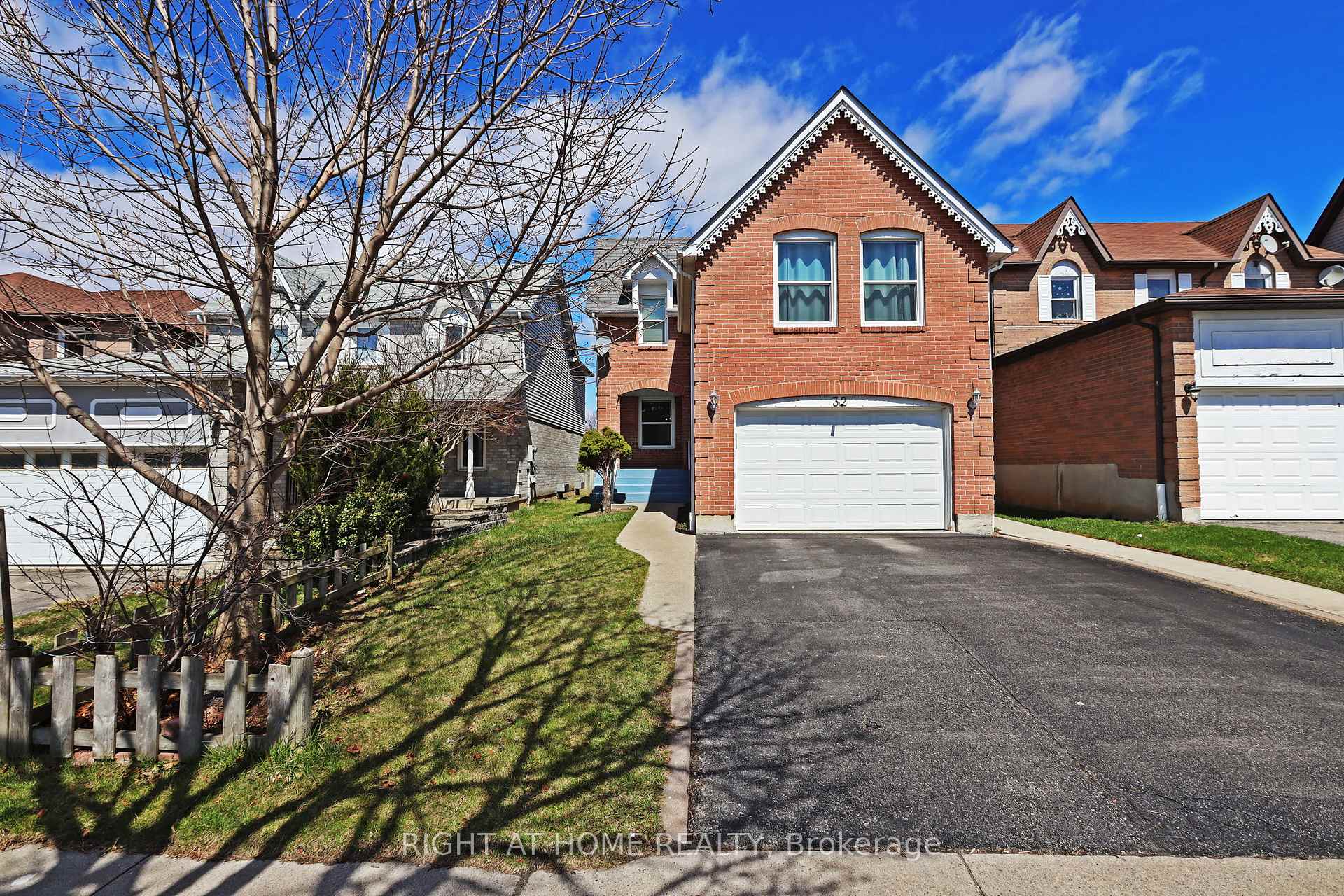 Front of 32 Chapman Drive