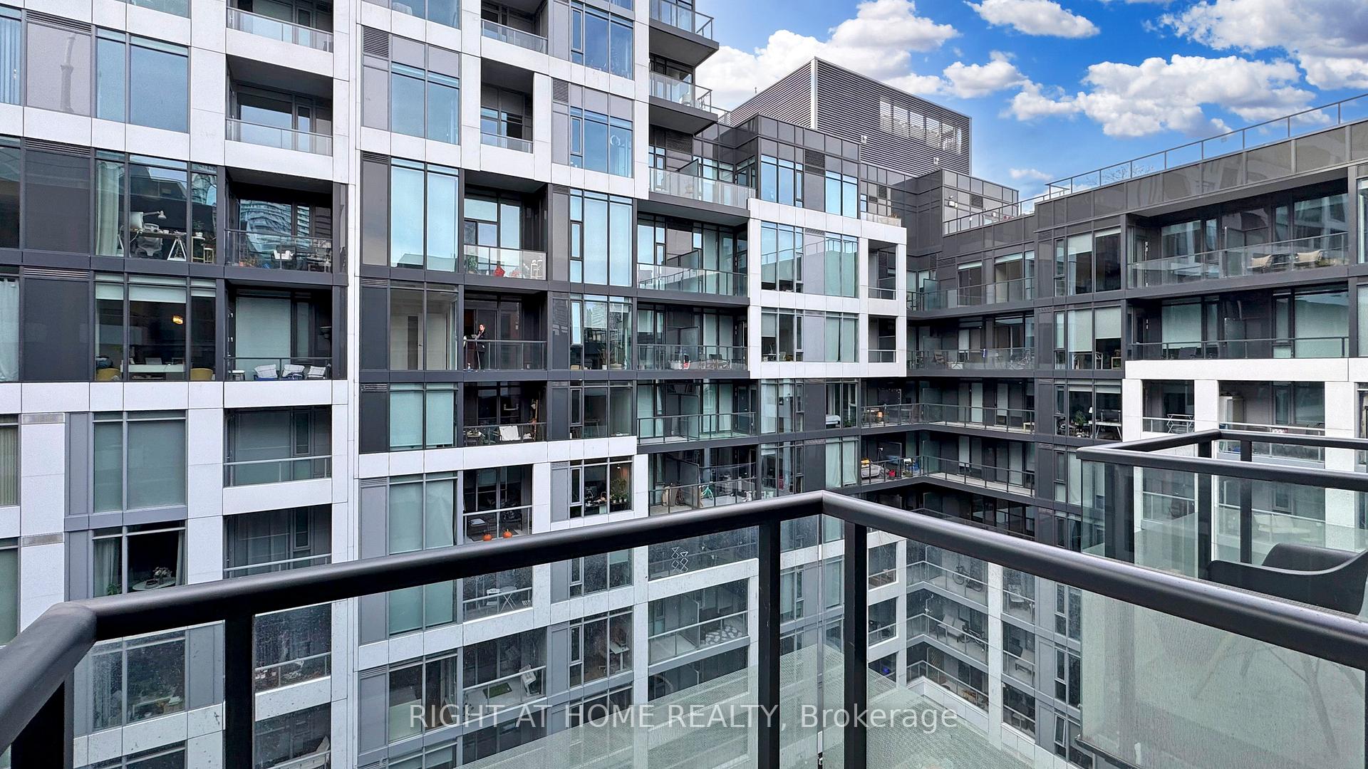 Photo 11 of Unit 907, 560 Front Street W, Toronto, Waterfront Communities — HOMEH