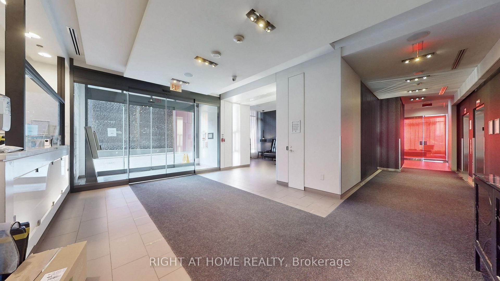Photo 13 of Unit 907, 560 Front Street W, Toronto, Waterfront Communities — HOMEH