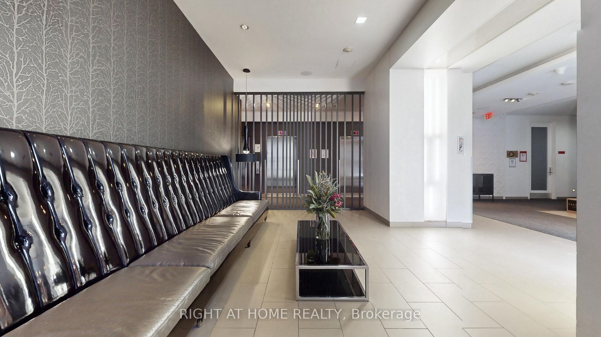 Photo 15 of Unit 907, 560 Front Street W, Toronto, Waterfront Communities — HOMEH