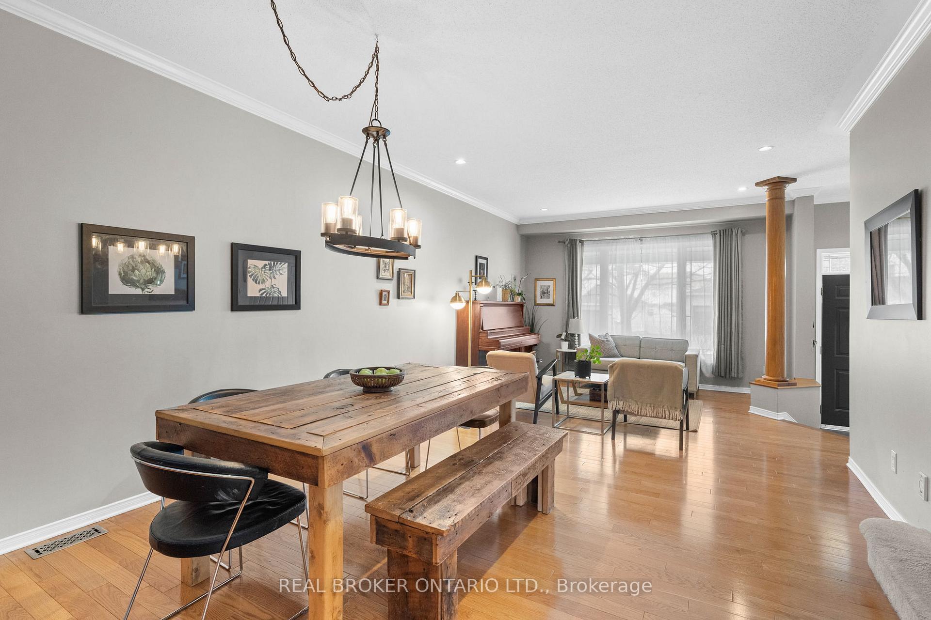 Photo 6 of 135 Rocky Hill Drive, Ottawa, Barrhaven - Strandherd — HOMEH