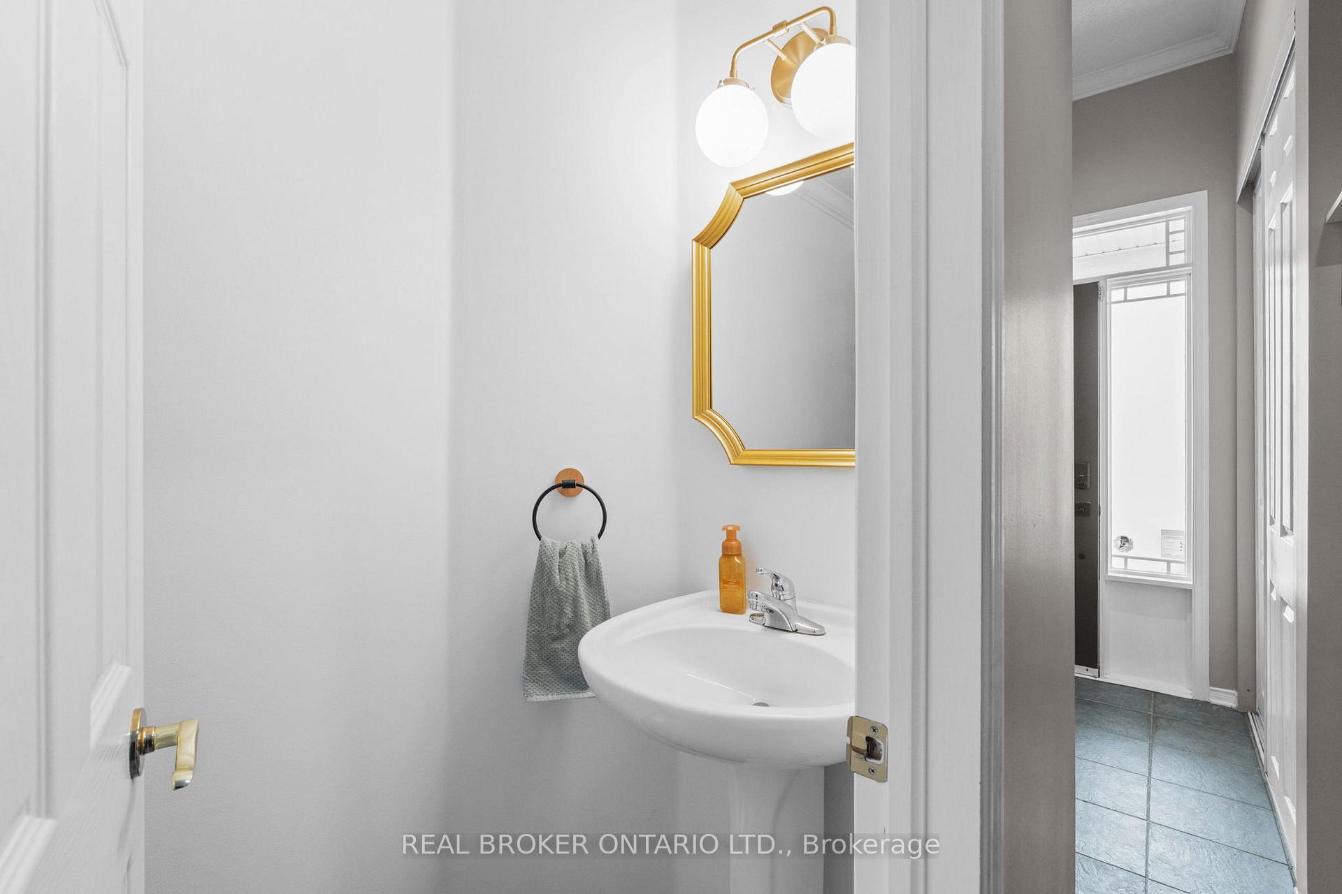 Photo 32 of 135 Rocky Hill Drive, Ottawa, Barrhaven - Strandherd — HOMEH