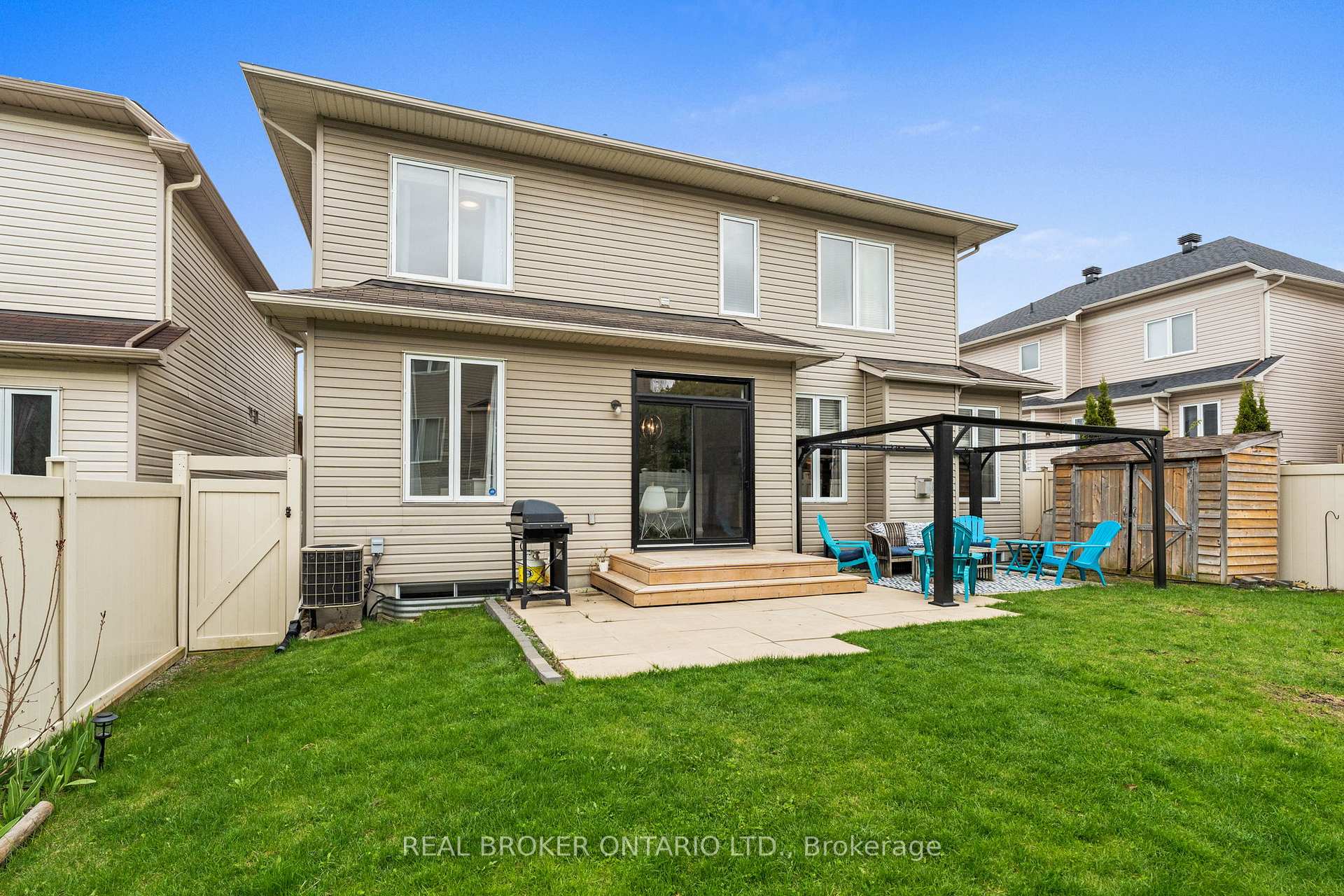 Photo 34 of 135 Rocky Hill Drive, Ottawa, Barrhaven - Strandherd — HOMEH